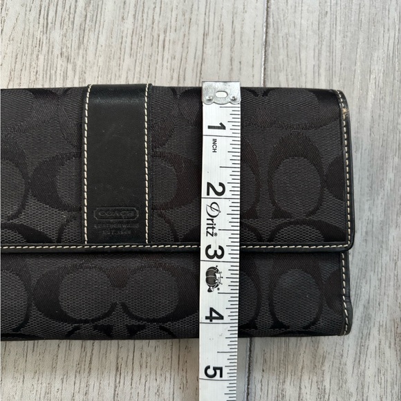 LOW START Coach Jacquard and Leather Wallet - Picture 10 of 10